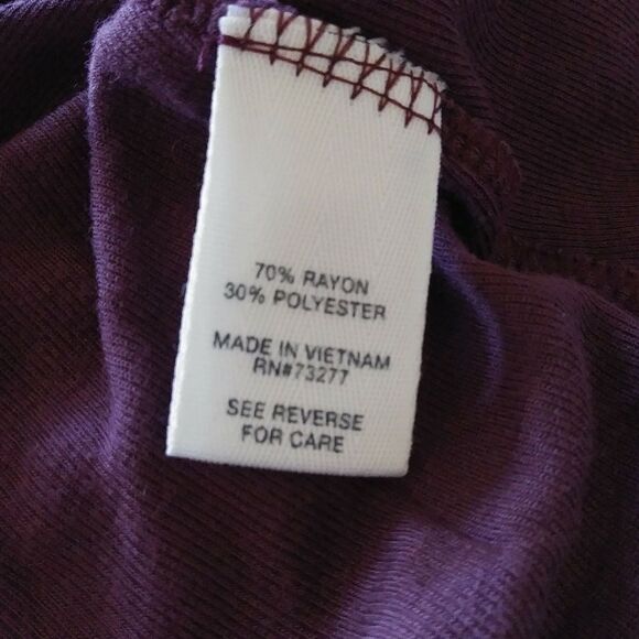 Mudd Burgundy Strappy Criss Cross Blouse - Picture 8 of 8